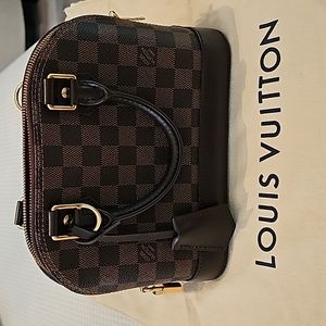 Louis Vuitton Alma BB N41221